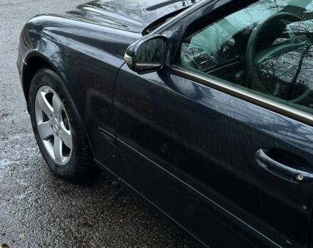 Черный Мерседес Е-Класс, объемом двигателя 2.2 л и пробегом 330 тыс. км за 5200 $, фото 8 на Automoto.ua