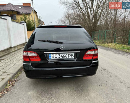 Черный Мерседес Е-Класс, объемом двигателя 3.22 л и пробегом 275 тыс. км за 6500 $, фото 9 на Automoto.ua