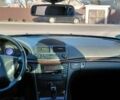 Черный Мерседес Е-Класс, объемом двигателя 1.8 л и пробегом 280 тыс. км за 5999 $, фото 37 на Automoto.ua