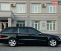 Черный Мерседес Е-Класс, объемом двигателя 2.7 л и пробегом 430 тыс. км за 4799 $, фото 8 на Automoto.ua