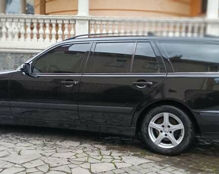 Чорний Мерседес Е-Клас, об'ємом двигуна 2.2 л та пробігом 418 тис. км за 6700 $, фото 7 на Automoto.ua