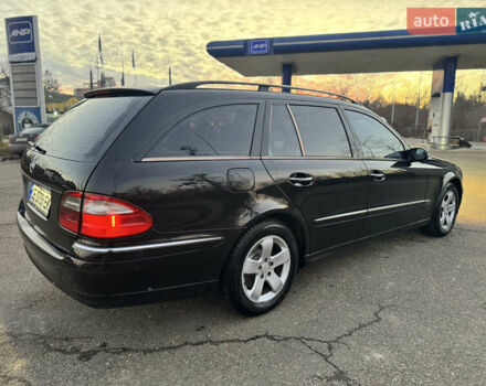 Черный Мерседес Е-Класс, объемом двигателя 2.7 л и пробегом 400 тыс. км за 6200 $, фото 4 на Automoto.ua