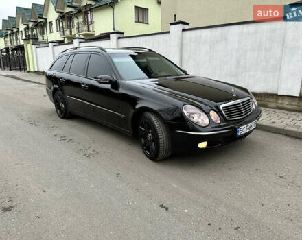 Черный Мерседес Е-Класс, объемом двигателя 3.22 л и пробегом 275 тыс. км за 6500 $, фото 3 на Automoto.ua