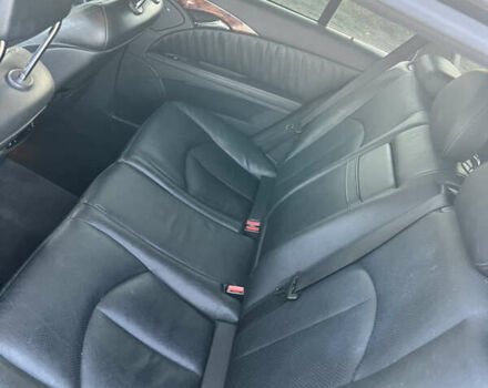 Черный Мерседес Е-Класс, объемом двигателя 2.69 л и пробегом 330 тыс. км за 6542 $, фото 19 на Automoto.ua