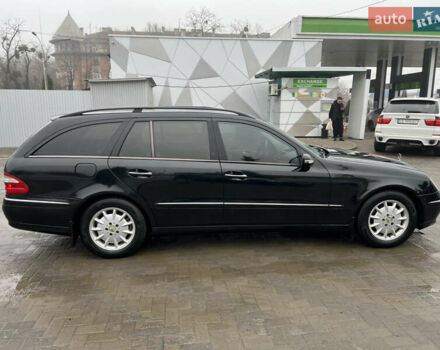 Черный Мерседес Е-Класс, объемом двигателя 2.7 л и пробегом 356 тыс. км за 4700 $, фото 9 на Automoto.ua