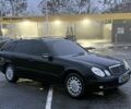 Черный Мерседес Е-Класс, объемом двигателя 3.2 л и пробегом 500 тыс. км за 3300 $, фото 2 на Automoto.ua