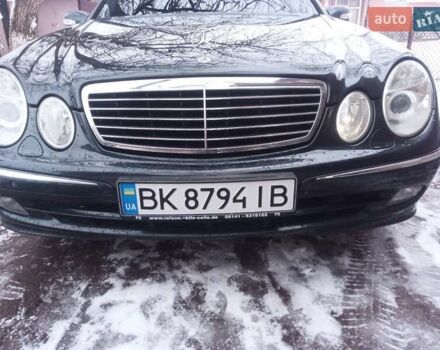 Черный Мерседес Е-Класс, объемом двигателя 2.7 л и пробегом 238 тыс. км за 6800 $, фото 94 на Automoto.ua