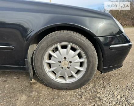 Черный Мерседес Е-Класс, объемом двигателя 2.7 л и пробегом 544 тыс. км за 6300 $, фото 10 на Automoto.ua