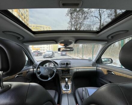 Черный Мерседес Е-Класс, объемом двигателя 1.8 л и пробегом 245 тыс. км за 6300 $, фото 3 на Automoto.ua