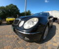 Чорний Мерседес Е-Клас, об'ємом двигуна 2.2 л та пробігом 197 тис. км за 9000 $, фото 1 на Automoto.ua