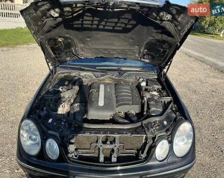 Черный Мерседес Е-Класс, объемом двигателя 2.69 л и пробегом 362 тыс. км за 7000 $, фото 16 на Automoto.ua