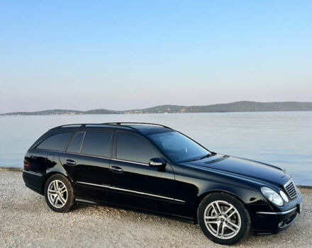 Черный Мерседес Е-Класс, объемом двигателя 2.69 л и пробегом 330 тыс. км за 6542 $, фото 4 на Automoto.ua