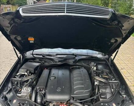 Черный Мерседес Е-Класс, объемом двигателя 3.22 л и пробегом 327 тыс. км за 9000 $, фото 4 на Automoto.ua