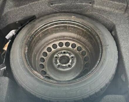 Черный Мерседес Е-Класс, объемом двигателя 3.22 л и пробегом 327 тыс. км за 9000 $, фото 15 на Automoto.ua