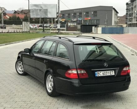 Чорний Мерседес Е-Клас, об'ємом двигуна 2.2 л та пробігом 390 тис. км за 2250 $, фото 1 на Automoto.ua