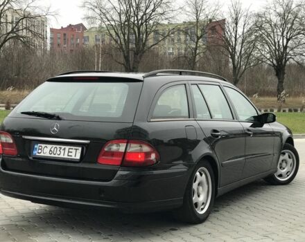 Чорний Мерседес Е-Клас, об'ємом двигуна 2.2 л та пробігом 390 тис. км за 2250 $, фото 4 на Automoto.ua