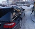 Черный Мерседес Е-Класс, объемом двигателя 3.22 л и пробегом 375 тыс. км за 6900 $, фото 4 на Automoto.ua
