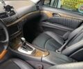 Черный Мерседес Е-Класс, объемом двигателя 3.2 л и пробегом 375 тыс. км за 7100 $, фото 7 на Automoto.ua
