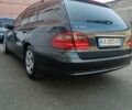 Черный Мерседес Е-Класс, объемом двигателя 2.69 л и пробегом 343 тыс. км за 7100 $, фото 4 на Automoto.ua