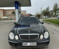 Черный Мерседес Е-Класс, объемом двигателя 2.7 л и пробегом 425 тыс. км за 3307 $, фото 1 на Automoto.ua