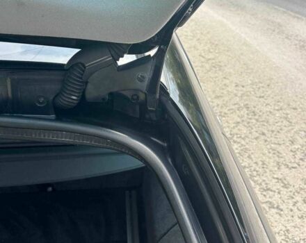 Черный Мерседес Е-Класс, объемом двигателя 3.2 л и пробегом 327 тыс. км за 8800 $, фото 18 на Automoto.ua