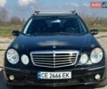 Черный Мерседес Е-Класс, объемом двигателя 2.2 л и пробегом 460 тыс. км за 6500 $, фото 1 на Automoto.ua
