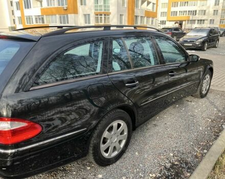 Черный Мерседес Е-Класс, объемом двигателя 1.8 л и пробегом 245 тыс. км за 6300 $, фото 6 на Automoto.ua