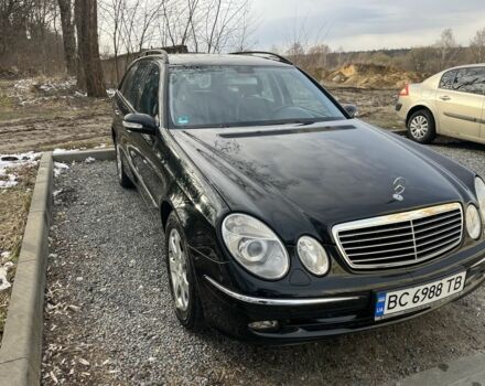 Черный Мерседес Е-Класс, объемом двигателя 1.8 л и пробегом 245 тыс. км за 6300 $, фото 5 на Automoto.ua