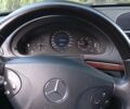 Черный Мерседес Е-Класс, объемом двигателя 2.1 л и пробегом 322 тыс. км за 6699 $, фото 8 на Automoto.ua