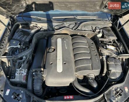 Черный Мерседес Е-Класс, объемом двигателя 2.69 л и пробегом 362 тыс. км за 7000 $, фото 17 на Automoto.ua