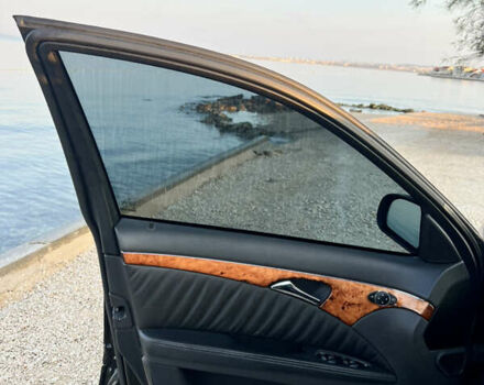 Черный Мерседес Е-Класс, объемом двигателя 2.69 л и пробегом 330 тыс. км за 6542 $, фото 15 на Automoto.ua