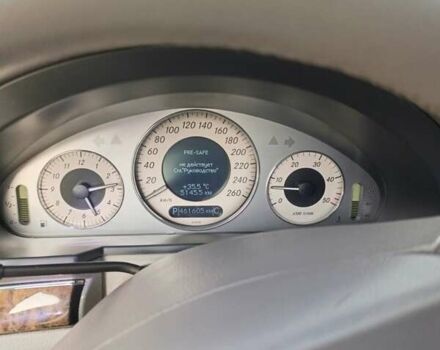 Черный Мерседес Е-Класс, объемом двигателя 3 л и пробегом 460 тыс. км за 7000 $, фото 9 на Automoto.ua