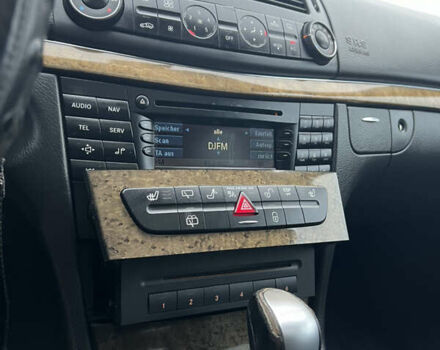 Чорний Мерседес Е-Клас, об'ємом двигуна 2.99 л та пробігом 270 тис. км за 6999 $, фото 8 на Automoto.ua