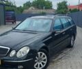 Черный Мерседес Е-Класс, объемом двигателя 3.2 л и пробегом 280 тыс. км за 3700 $, фото 7 на Automoto.ua