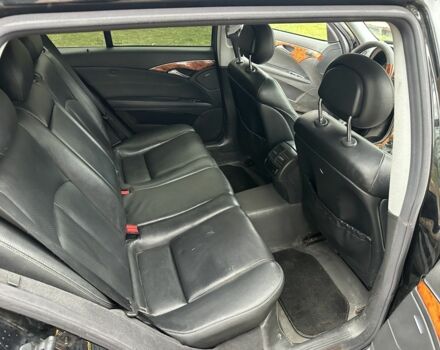 Черный Мерседес Е-Класс, объемом двигателя 3.2 л и пробегом 280 тыс. км за 3600 $, фото 10 на Automoto.ua