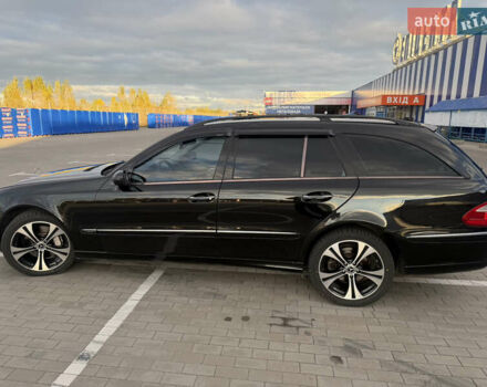 Мерседес Е-Клас 2005 у Вінниці на Automoto.ua Чорний Мерседес Е-Клас, об'ємом двигуна 2.99 л та пробігом 315 тис. км за 7500 $, фото 1 на Automoto.ua
