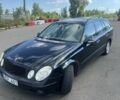 Черный Мерседес Е-Класс, объемом двигателя 2.7 л и пробегом 220 тыс. км за 3200 $, фото 1 на Automoto.ua
