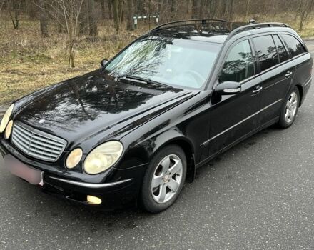 Черный Мерседес Е-Класс, объемом двигателя 3.2 л и пробегом 280 тыс. км за 3600 $, фото 1 на Automoto.ua