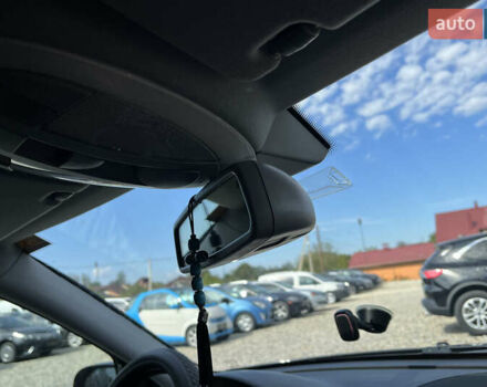 Черный Мерседес Е-Класс, объемом двигателя 2.99 л и пробегом 287 тыс. км за 8900 $, фото 23 на Automoto.ua