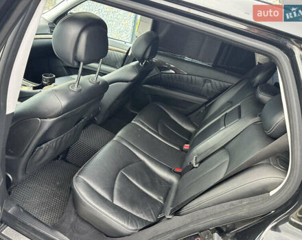 Черный Мерседес Е-Класс, объемом двигателя 2.99 л и пробегом 310 тыс. км за 8100 $, фото 25 на Automoto.ua