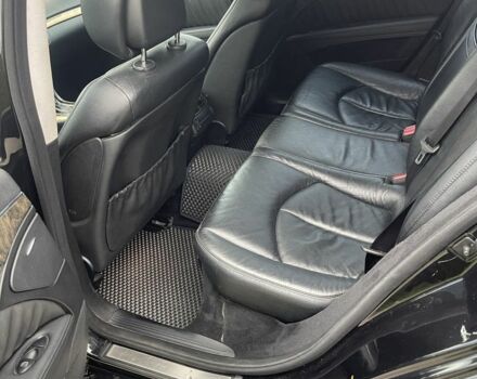 Черный Мерседес Е-Класс, объемом двигателя 3 л и пробегом 358 тыс. км за 5500 $, фото 13 на Automoto.ua