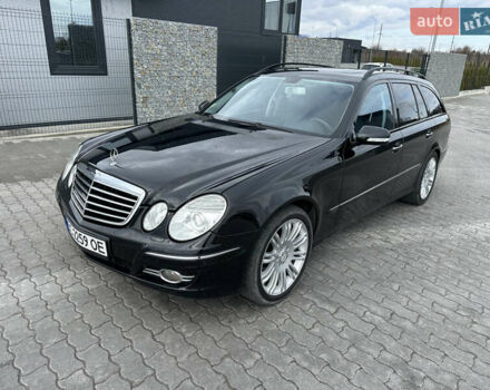 Черный Мерседес Е-Класс, объемом двигателя 2.99 л и пробегом 310 тыс. км за 8100 $, фото 9 на Automoto.ua