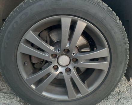 Черный Мерседес Е-Класс, объемом двигателя 1.8 л и пробегом 190 тыс. км за 8800 $, фото 16 на Automoto.ua