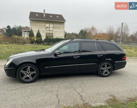 Черный Мерседес Е-Класс, объемом двигателя 2.99 л и пробегом 358 тыс. км за 5400 $, фото 3 на Automoto.ua