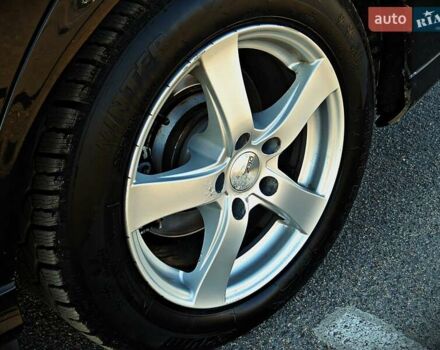 Черный Мерседес Е-Класс, объемом двигателя 2.99 л и пробегом 329 тыс. км за 6300 $, фото 4 на Automoto.ua