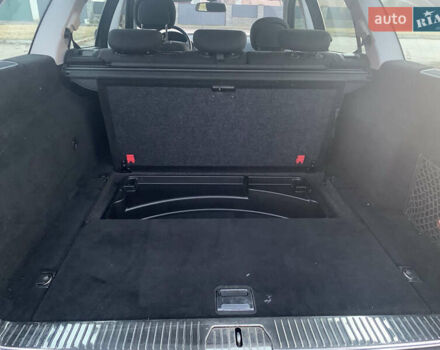 Черный Мерседес Е-Класс, объемом двигателя 1.8 л и пробегом 190 тыс. км за 8800 $, фото 13 на Automoto.ua