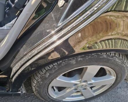 Черный Мерседес Е-Класс, объемом двигателя 2.15 л и пробегом 374 тыс. км за 7300 $, фото 7 на Automoto.ua