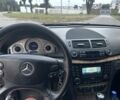 Черный Мерседес Е-Класс, объемом двигателя 3 л и пробегом 330 тыс. км за 3550 $, фото 7 на Automoto.ua