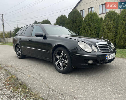 Черный Мерседес Е-Класс, объемом двигателя 2.99 л и пробегом 358 тыс. км за 5400 $, фото 15 на Automoto.ua