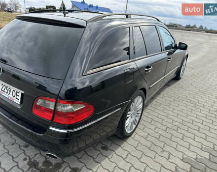 Черный Мерседес Е-Класс, объемом двигателя 2.99 л и пробегом 310 тыс. км за 8100 $, фото 46 на Automoto.ua